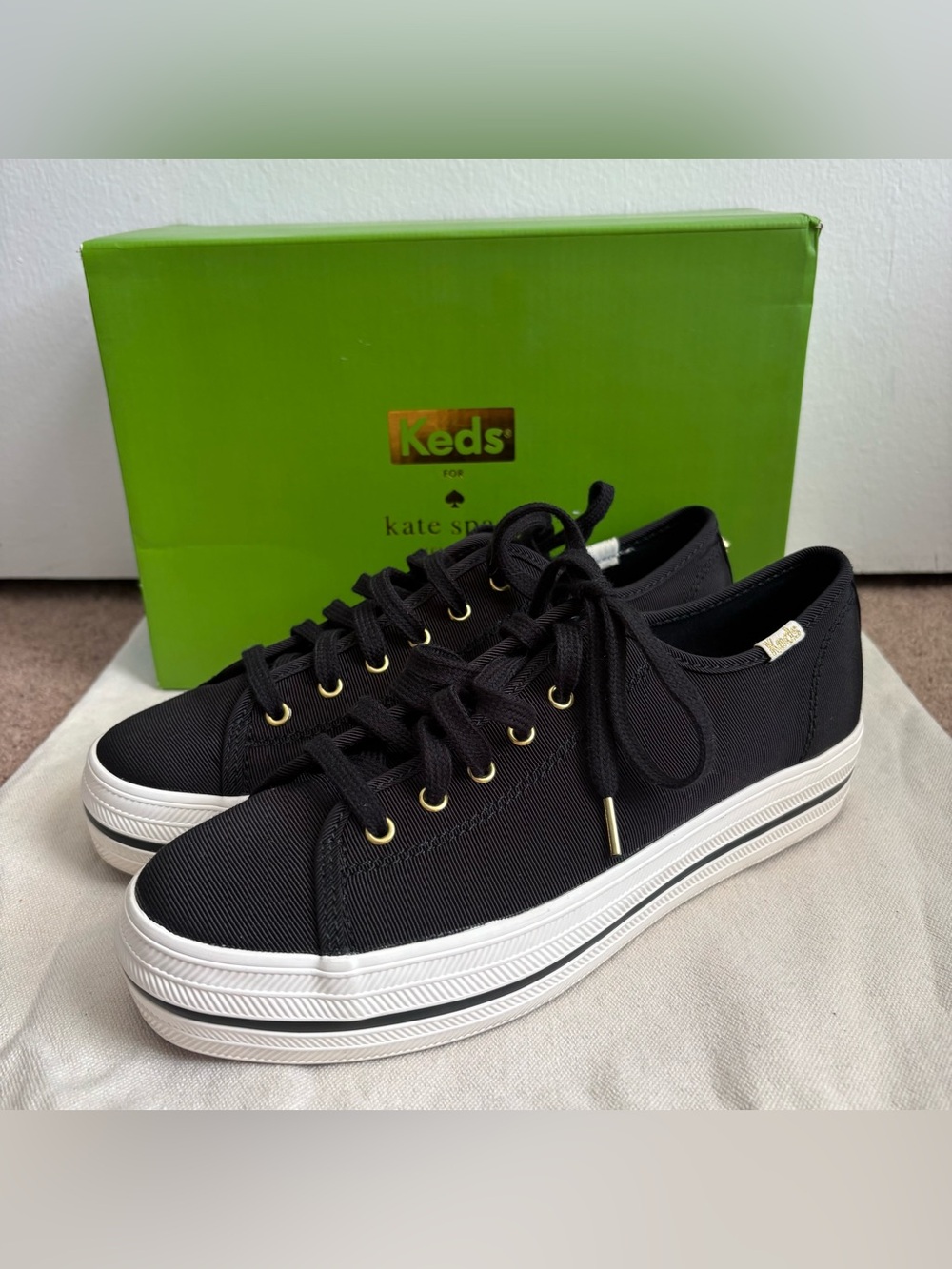 Keds x kate spade New York Triple Kick Black Canvas Low Top Sneakers 6.5 WF60105
